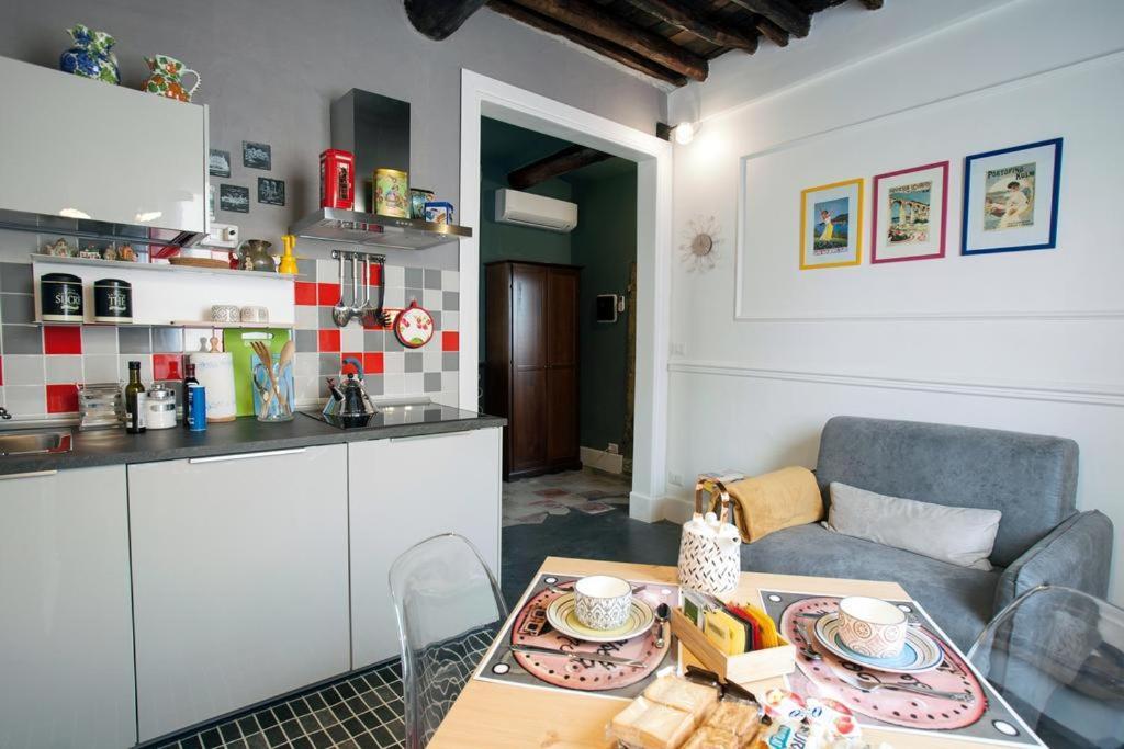 Pippi'S Aquarium Home With A/C جنوة الغرفة الصورة