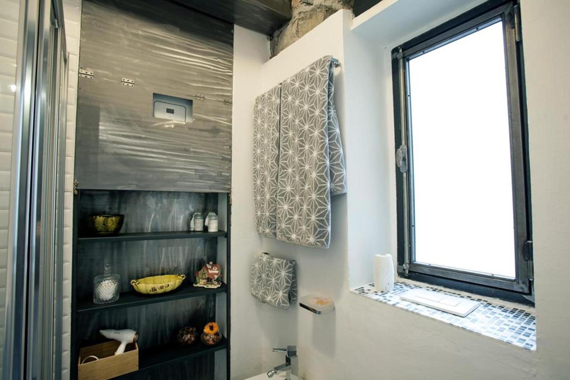 Pippi'S Aquarium Home With A/C جنوة الغرفة الصورة